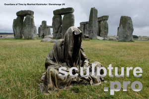 stonehenge-united-kingdom-of-great-britain-england-guardians-of-time-manfred-kili-kielnhofer-contemporary-art-public-sculpture-modern-design-arts-antique-statue-5613